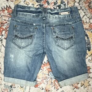 Wallflower Y2K Women’s Denim Mid Rise Cuffed 5-Pocket Shorts Juniors 5 28 6"